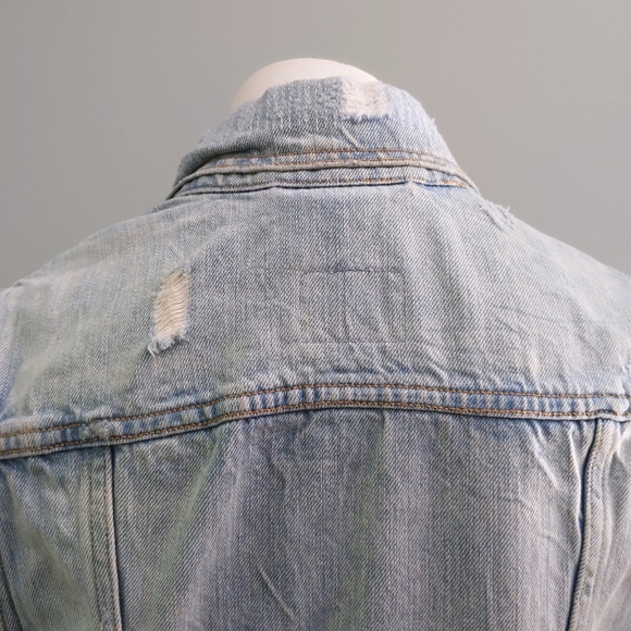 Vintage Y2K Levi's Distressed Light Denim Vest M - Picture 6 of 7